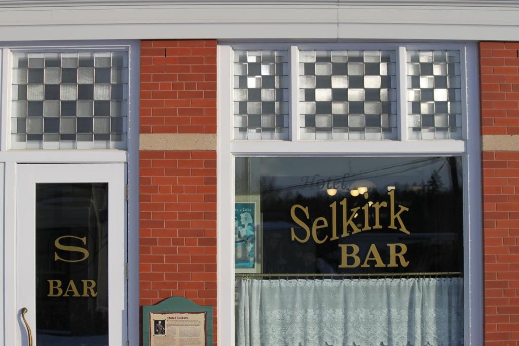 Selkirk Hotel Edmonton Exterior foto